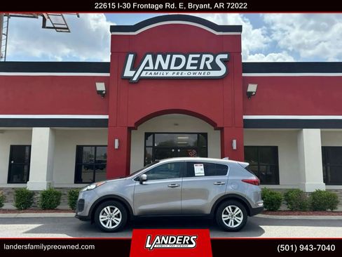 Used 2018 Kia Sportage LX image 1