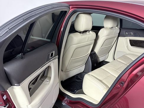 Used 2015 Lincoln MKS w/ Equipment Group 101A FWD image 23