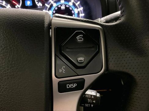 Used 2015 Toyota 4Runner SR5 image 19