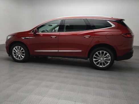 Used 2020 Buick Enclave Essence FWD image 3