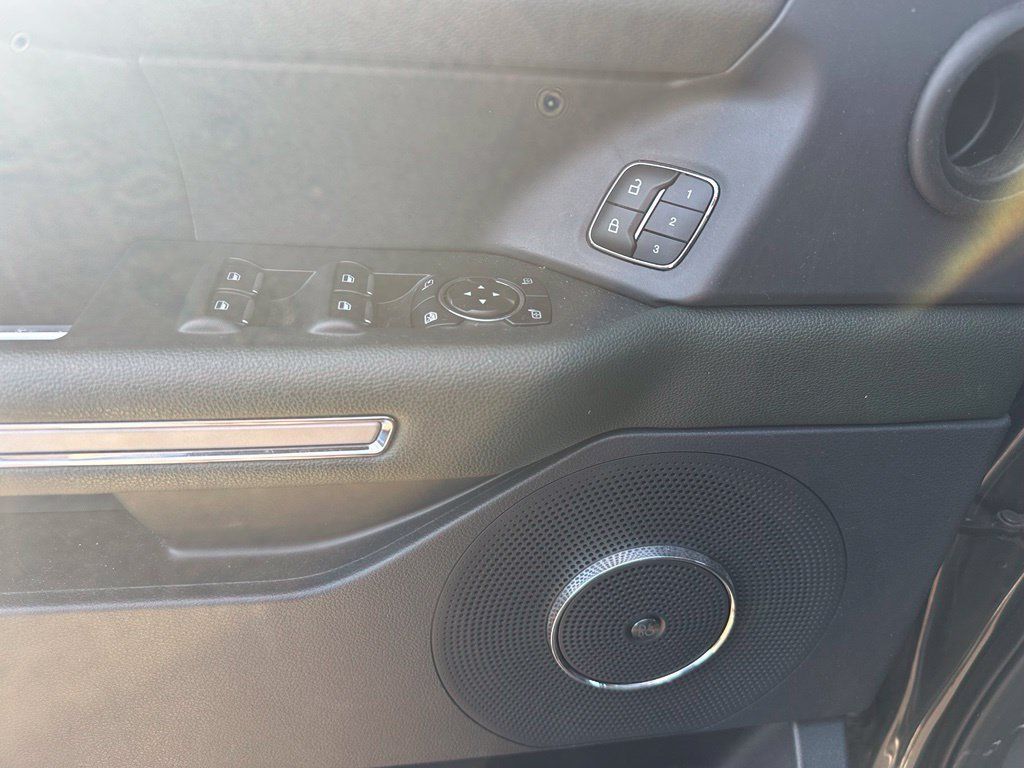 Used 2022 Ford Expedition Timberline AWD/4WD image 13