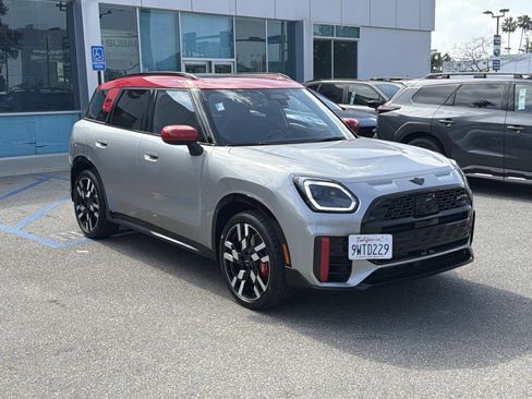 Used 2026 MINI Cooper Countryman John Cooper Works w/ Comfort Package Max AWD/4WD image 3