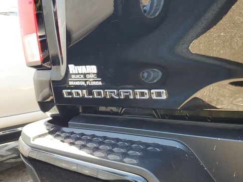 Used 2025 Chevrolet Colorado Trail Boss AWD/4WD image 7