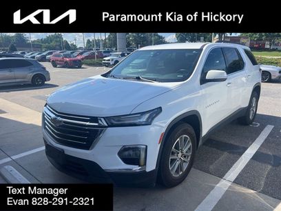 Used 2023 Chevrolet Traverse LT