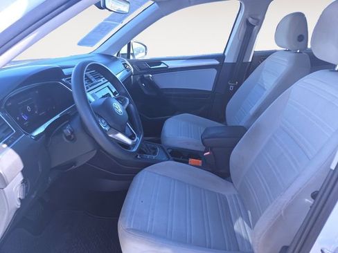 Used 2023 Volkswagen Tiguan S image 9