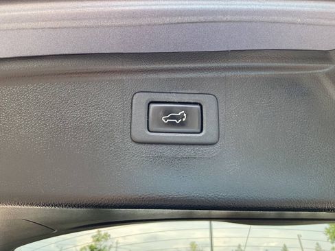Used 2015 Subaru Outback 2.5i Limited AWD/4WD image 37