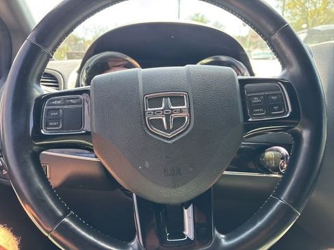 Used 2020 Dodge Grand Caravan SXT w/ Driver Convenience Group FWD image 24