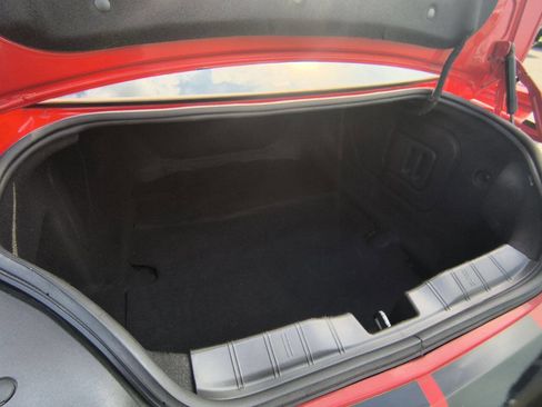 Used 2020 Chevrolet Camaro LT w/ RS Package image 20