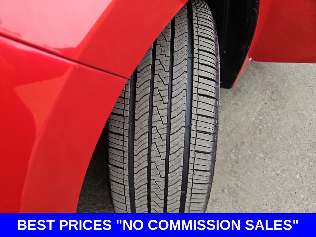 Used 2016 Toyota Corolla LE FWD image 33
