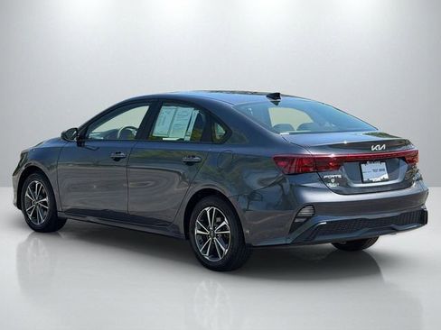 Certified 2024 Kia Forte LXS FWD image 5