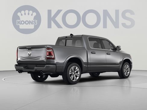 Used 2024 RAM 1500 Limited AWD/4WD image 4