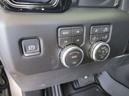 New 2026 GMC Sierra 1500 AT4 image 35