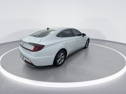 Used 2021 Hyundai Sonata SE w/ Cargo Package FWD image 8