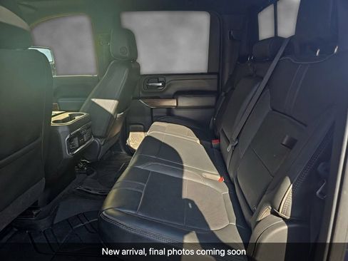 Used 2023 Chevrolet Silverado 3500 High Country AWD/4WD image 3