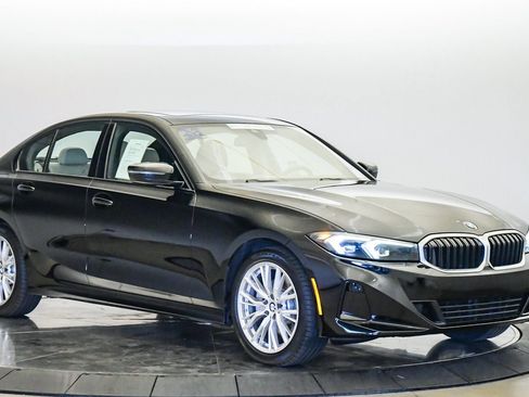 Certified 2023 BMW 330i Sedan w/ Convenience Package RWD image 6