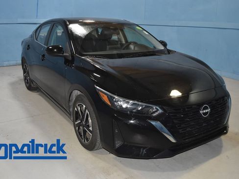 Used 2024 Nissan Sentra SV image 1