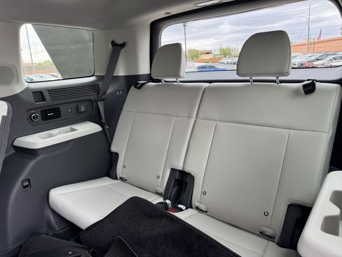 Used 2024 Hyundai Santa Fe Calligraphy image 38