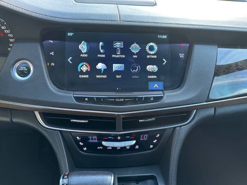 Used 2018 Cadillac CT6 Luxury AWD/4WD image 17