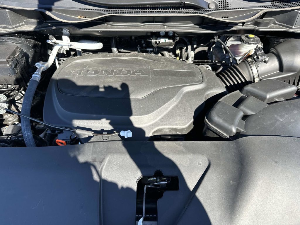 Used 2025 Honda Odyssey Touring image 11