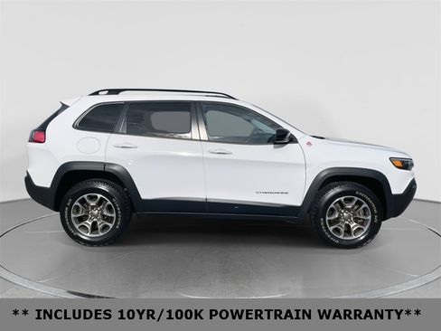 Used 2022 Jeep Cherokee Trailhawk w/ Sound & Nav Group image 8