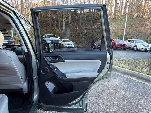 Used 2014 Subaru Forester 2.5i Touring image 18