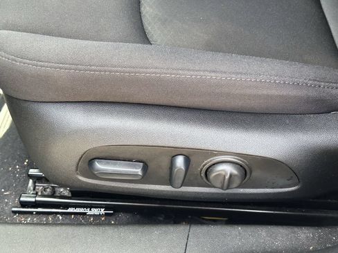 Used 2023 Chevrolet Malibu RS FWD image 22