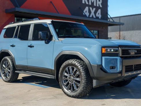 Used 2025 Toyota Land Cruiser image 3