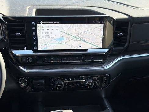 Used 2025 Chevrolet Silverado 1500 LTZ w/ LTZ Premium Package image 30