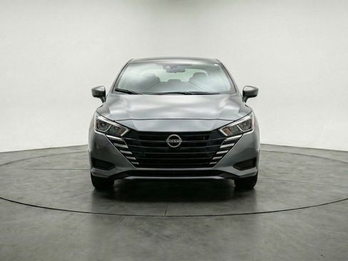 Used 2025 Nissan Versa SV FWD image 2