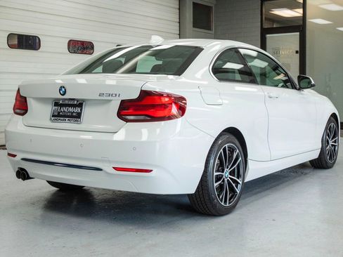 Used 2020 BMW 230i Coupe w/ Premium Package RWD image 33