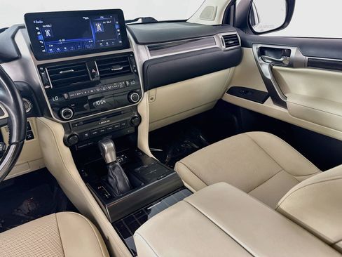 Used 2023 Lexus GX 460 Premium AWD/4WD image 24