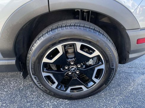 Used 2022 Ford Bronco Sport Outer Banks w/ Tech Package image 11