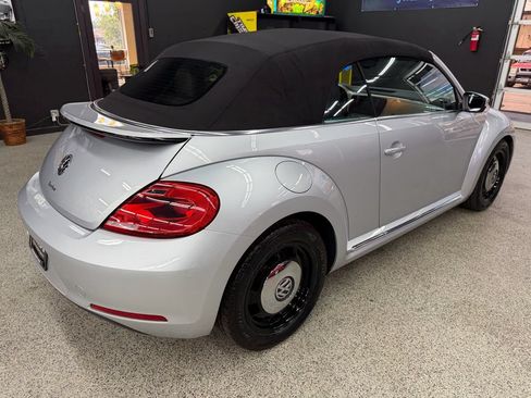 Used 2016 Volkswagen Beetle 1.8T SE FWD image 5