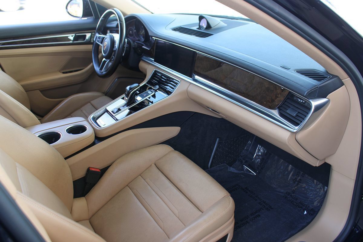 Used 2020 Porsche Panamera 4 E-Hybrid AWD/4WD image 20