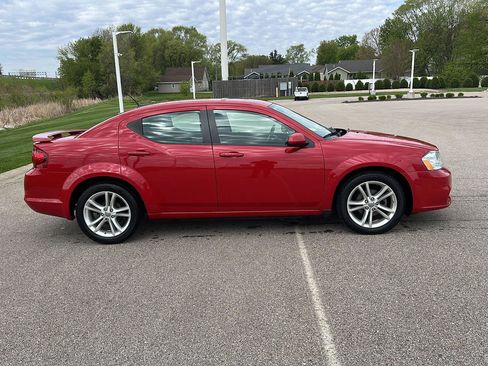 Used 2012 Dodge Avenger SXT Plus w/ Cold Weather Group FWD image 2