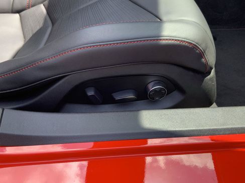 Used 2022 Chevrolet Corvette Stingray Premium Cpe w/ Battery Protection Package RWD image 59