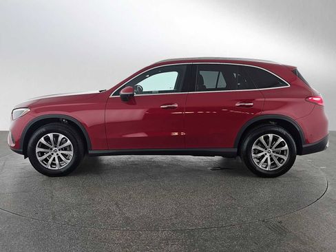 Certified 2025 Mercedes-Benz GLC 300 GLC 300 image 8