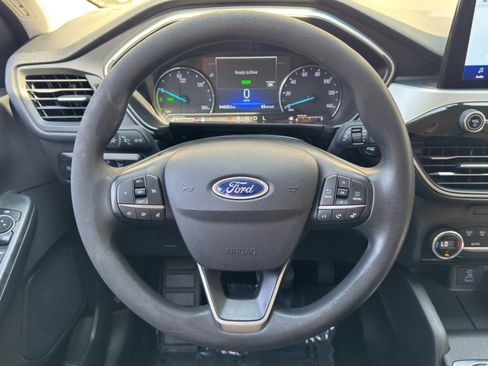 Used 2021 Ford Escape SE AWD/4WD image 17