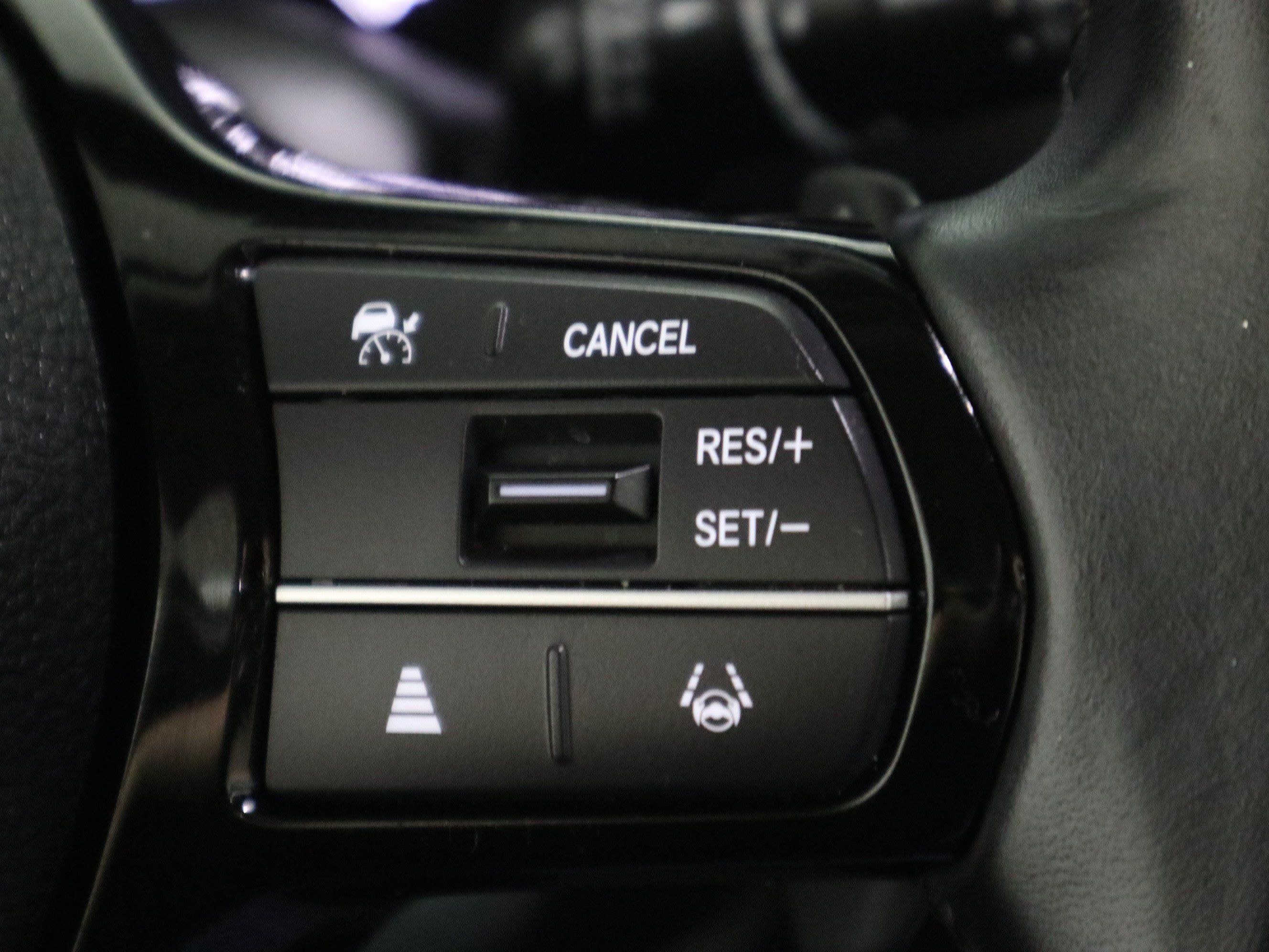 Used 2025 Honda Pilot EX-L image 30
