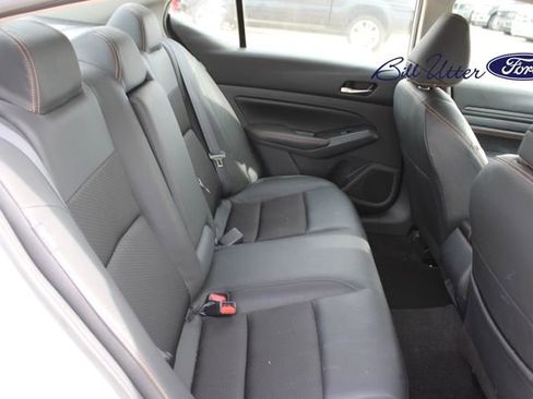 Used 2022 Nissan Altima 2.5 SR image 12