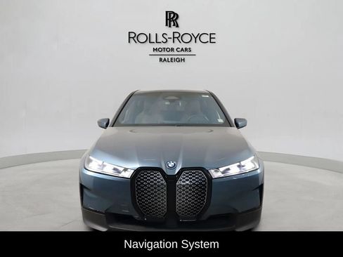 Used 2023 BMW iX xDrive50 AWD/4WD image 2