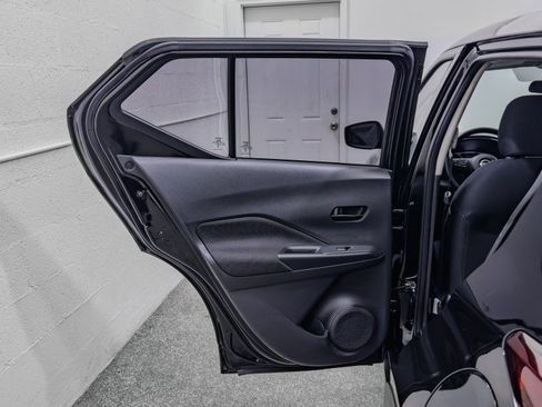 Used 2024 Nissan Kicks S image 13