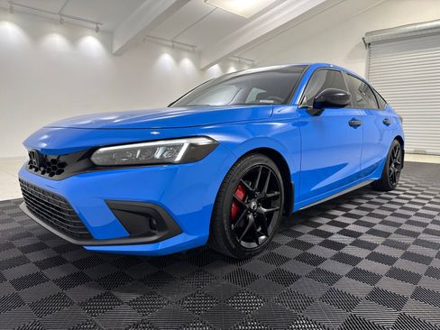 Used 2024 Honda Civic Sport image 3
