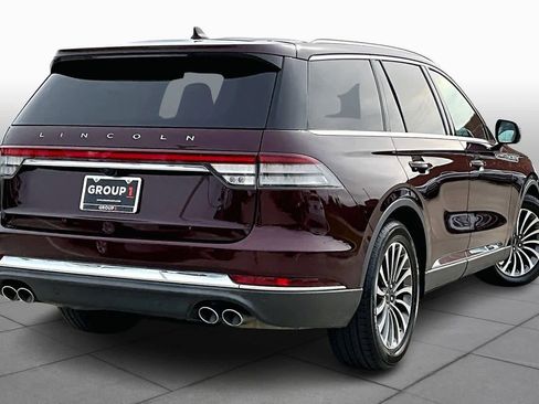Used 2020 Lincoln Aviator Reserve image 11