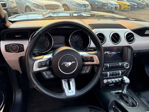 Used 2016 Ford Mustang Premium RWD image 8