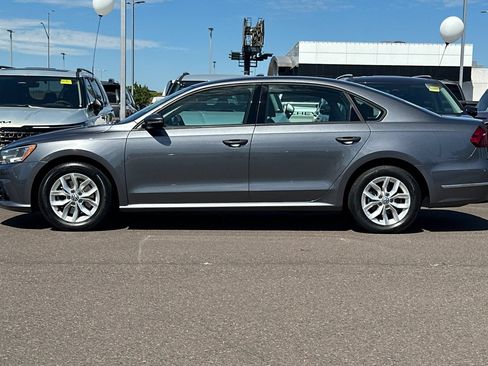 Used 2018 Volkswagen Passat 2.0T S FWD image 7