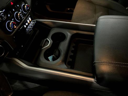 Used 2019 RAM 1500 Big Horn AWD/4WD image 19