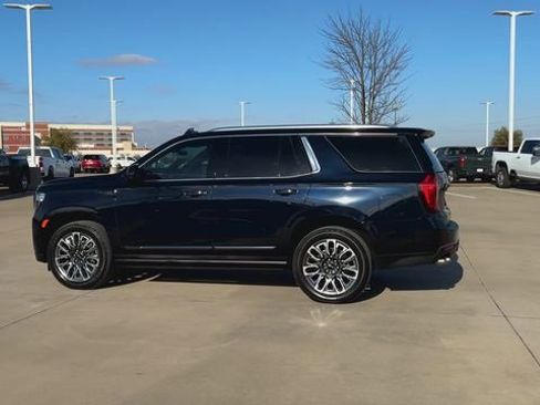 Used 2023 GMC Yukon Denali Ultimate w/ LPO, Floor Liner Package image 6