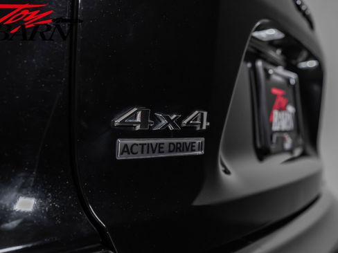 Used 2019 Jeep Cherokee Overland w/ Technology Group image 12