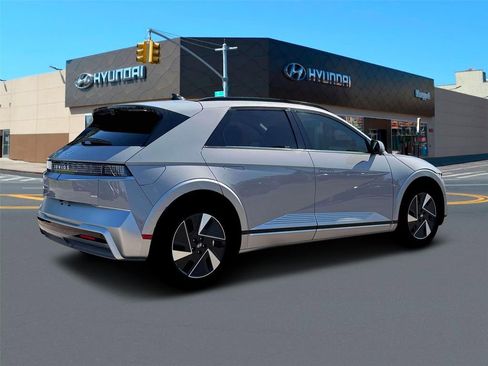 New 2026 Hyundai Ioniq 5 Limited AWD/4WD image 8
